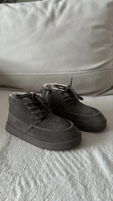 Нові зимові черевички zara для дівчинки замшеві