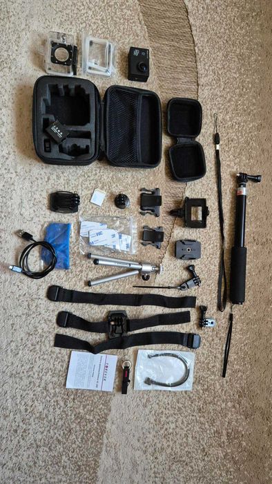 Sprzedam używaną kamerę sportową z akcesoriami FOREVER SC-200