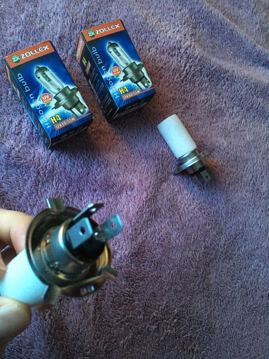 Галогенна лампа Н4 12V 60/55W