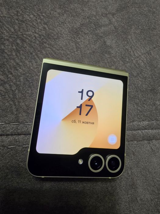 Samsung FLIP 6,yellow, 12/256gb