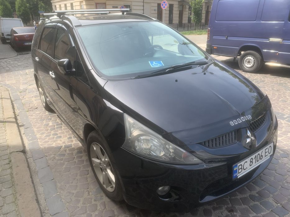 Продам MITSUBISHI grandis