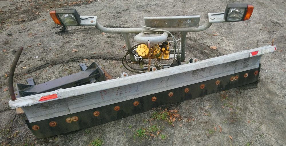 Pług do śniegu PFAU LBS 220cm suzuki 12V hydrauliczny SNO WAY