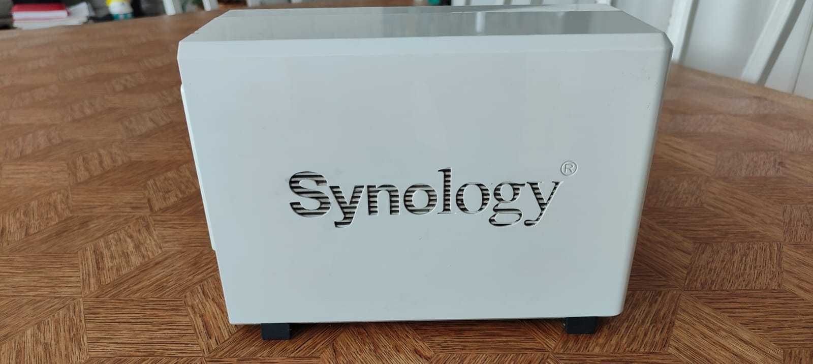 NAS Synology DiskStation DS213j + 2x 3TB