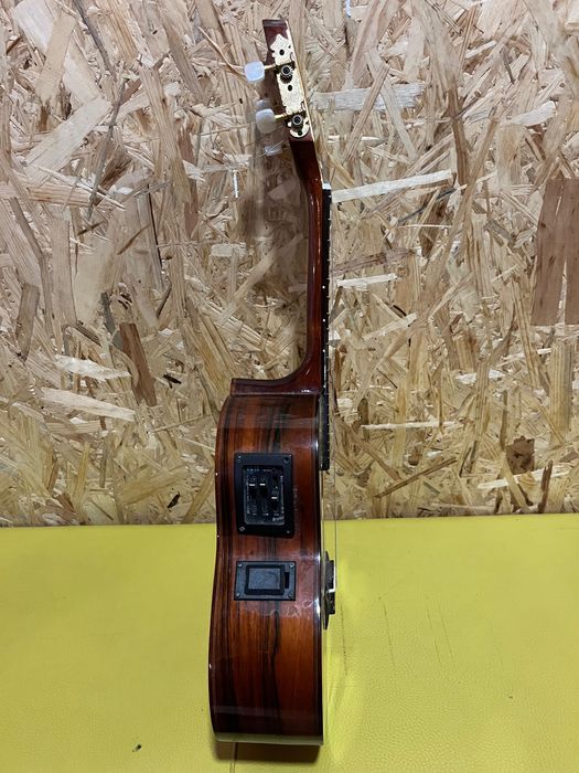 Cavaco Rozini pronto pra tocar, pra pessoas exigentes.