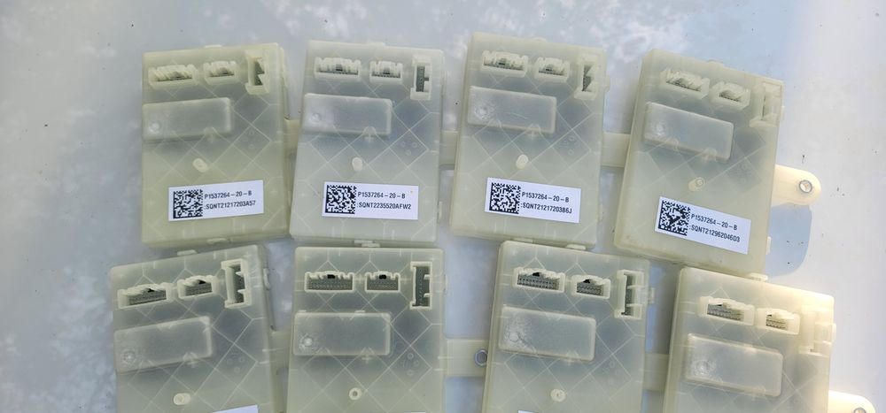 Ретрофіт P1537264-20-B Tesla 3 Тесла У ccs tesla