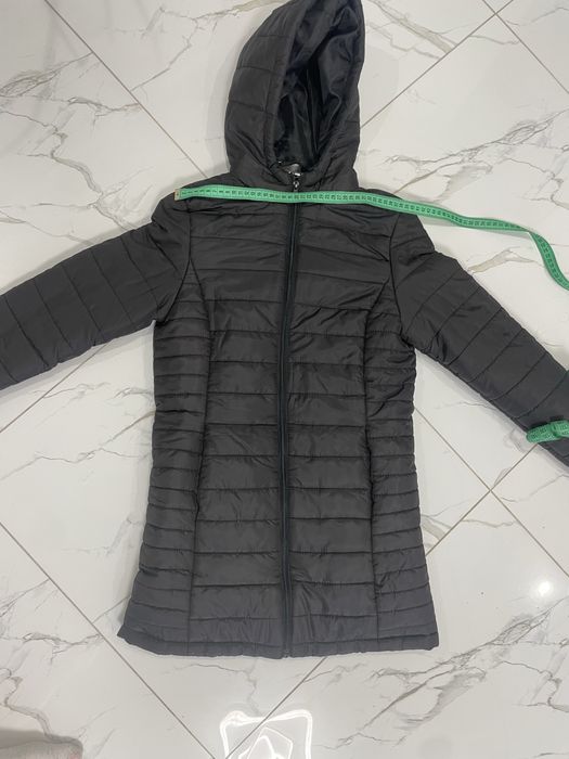 Куртка жіноча , подовжена. Весна - осінь