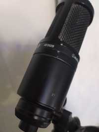 Audio-technica AT-2020.