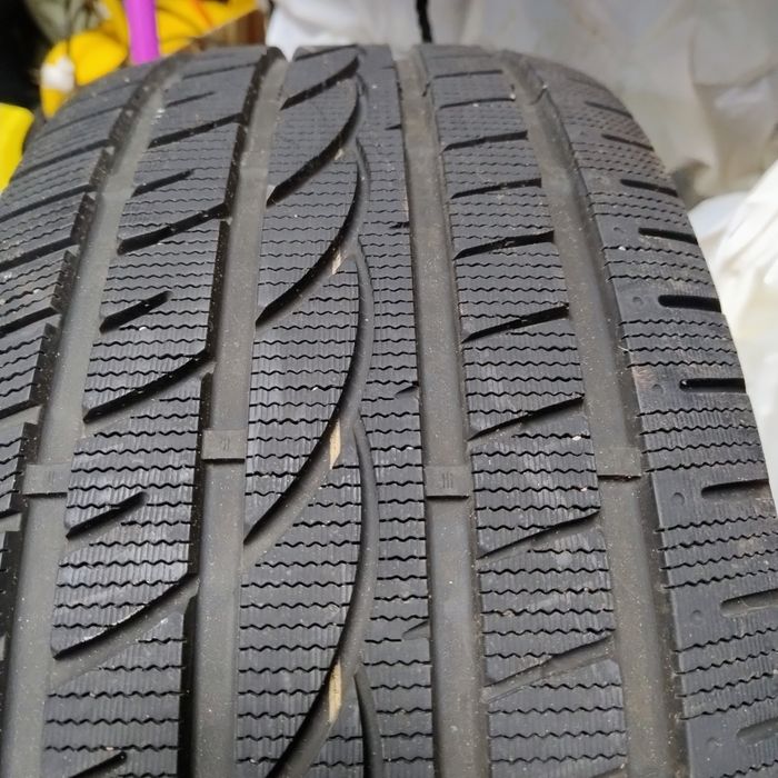 Opony zimowe Jak nowe 275/45/20