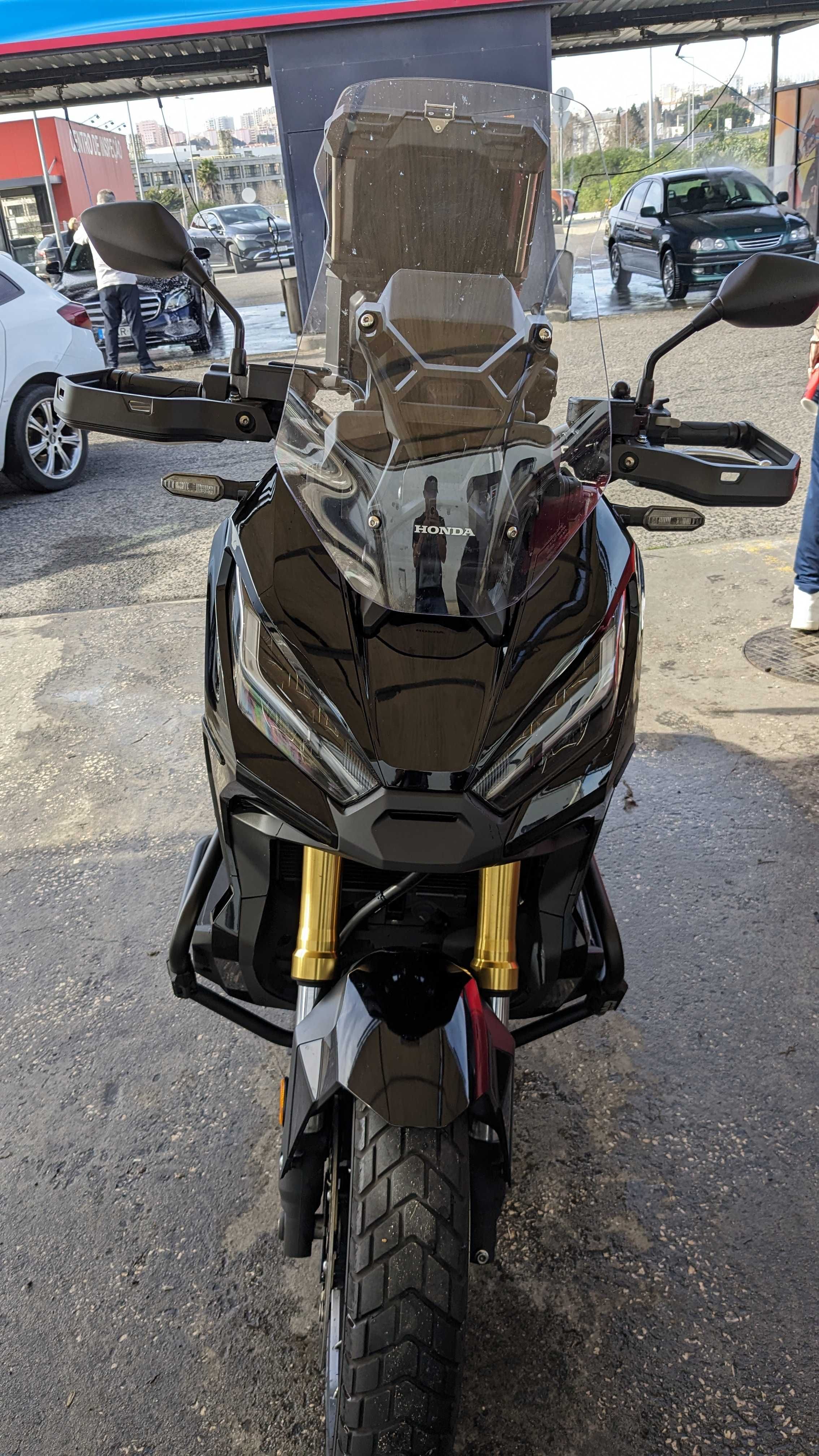 Honda X-adv 2021