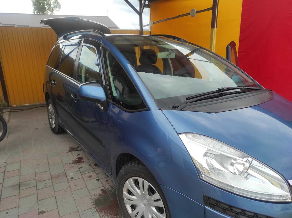 Citroen C4 Picasso 2011