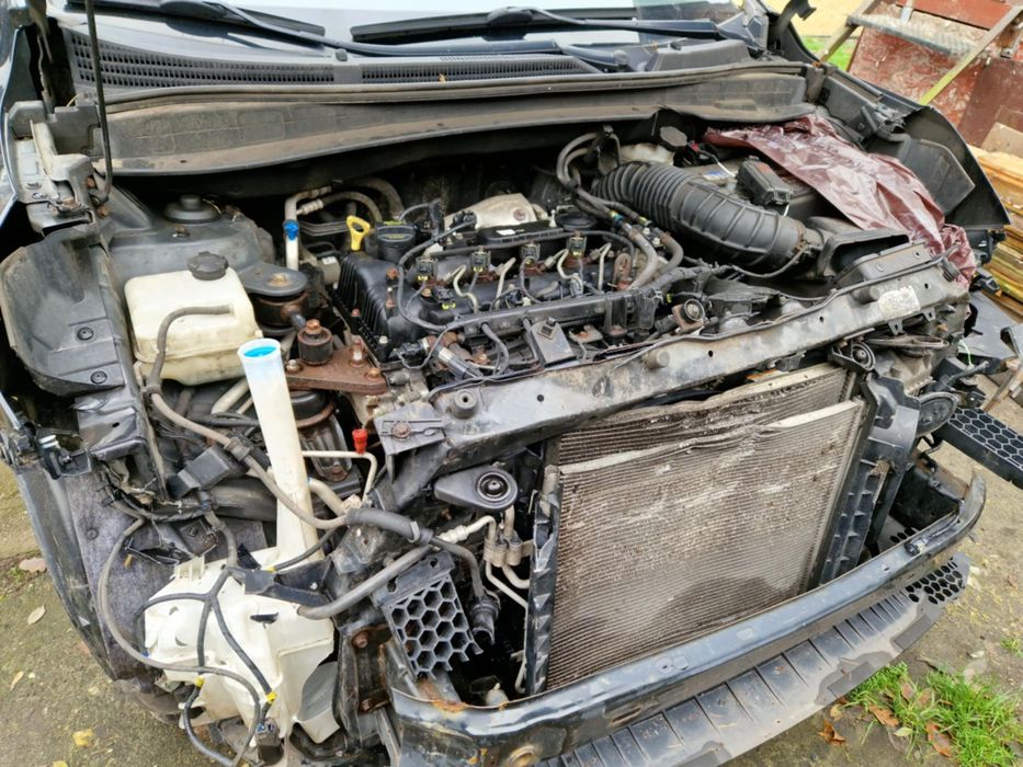 Samochód Hyundai ix35 po kolizji