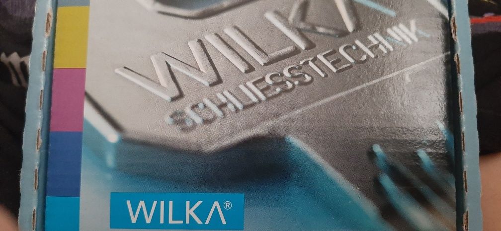 Nowy zamek wilka z 6 kluczami