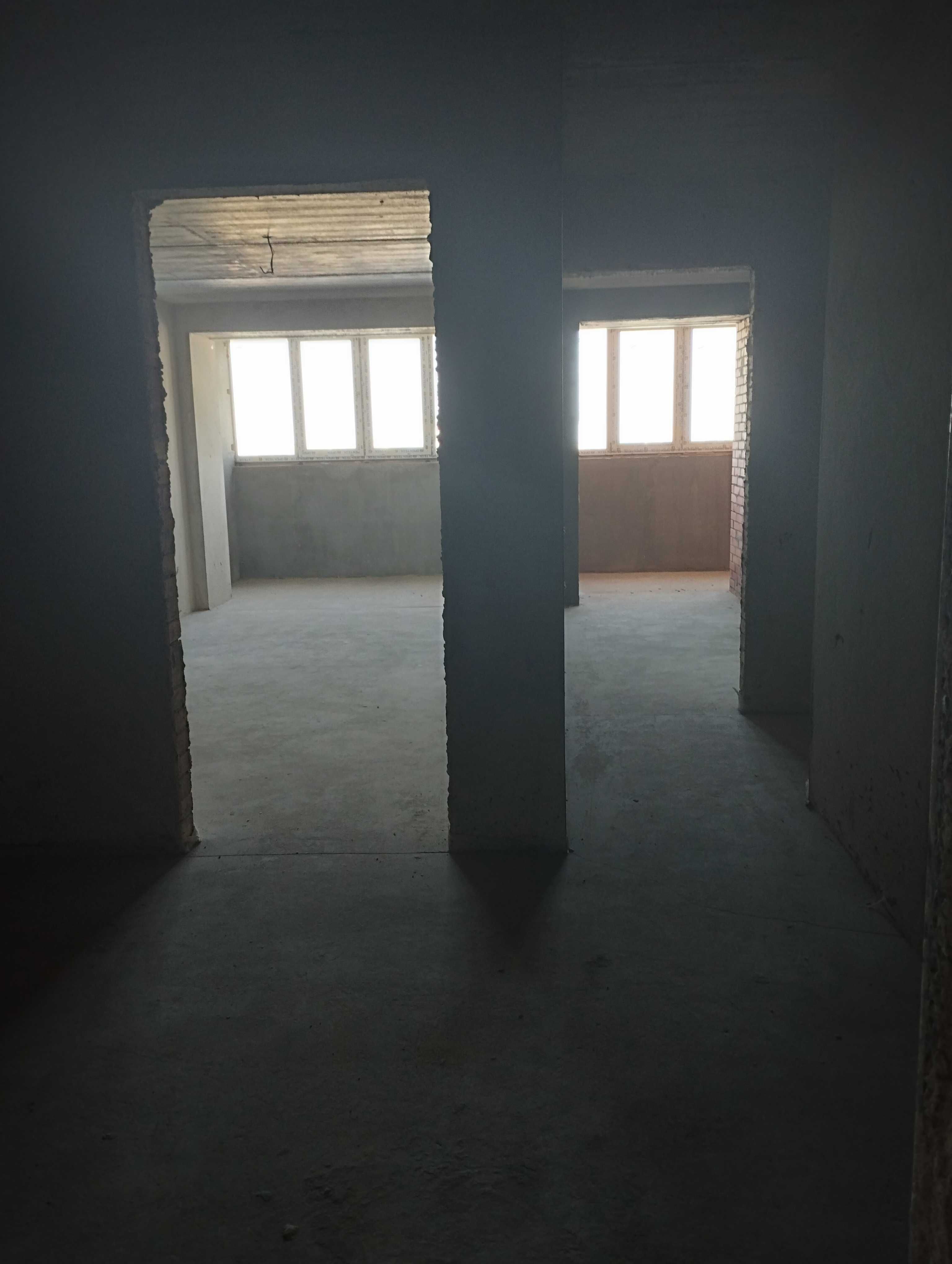 Продаю 2-кімнатну квартиру в новобудові на Леваневського