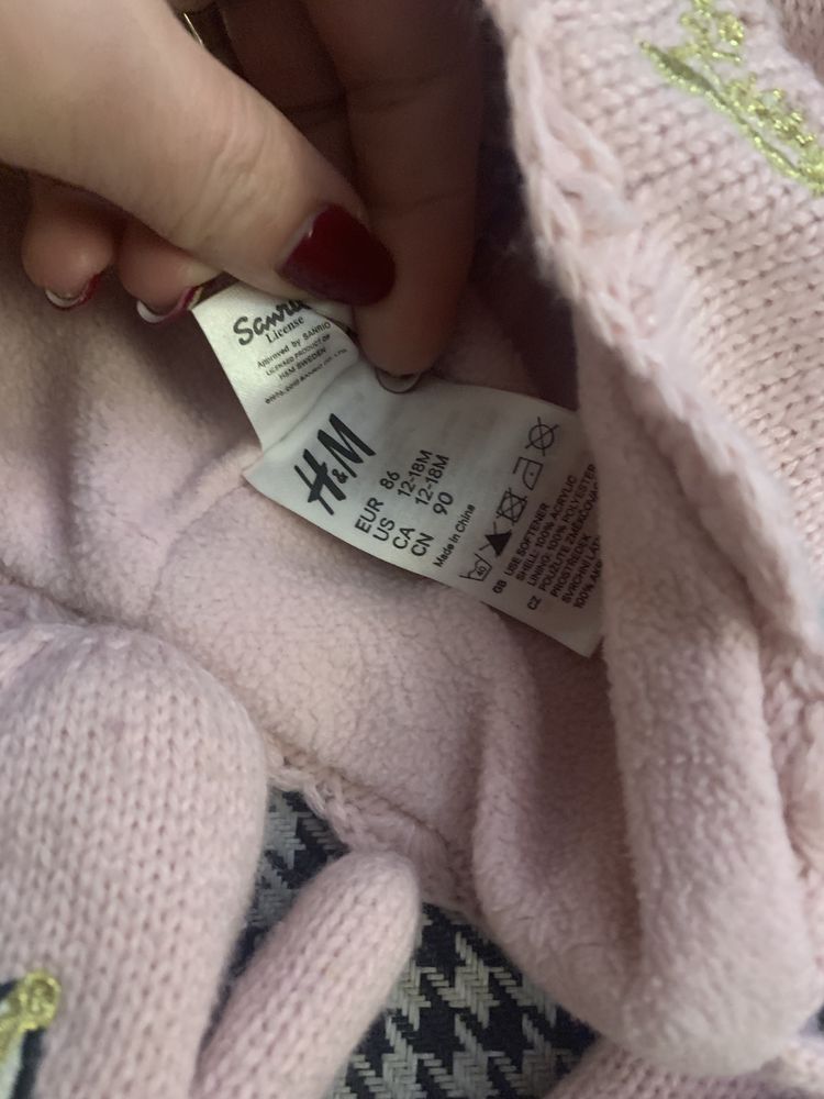 Komplet H&M czapka j rekawiczki Hello Kitty 86