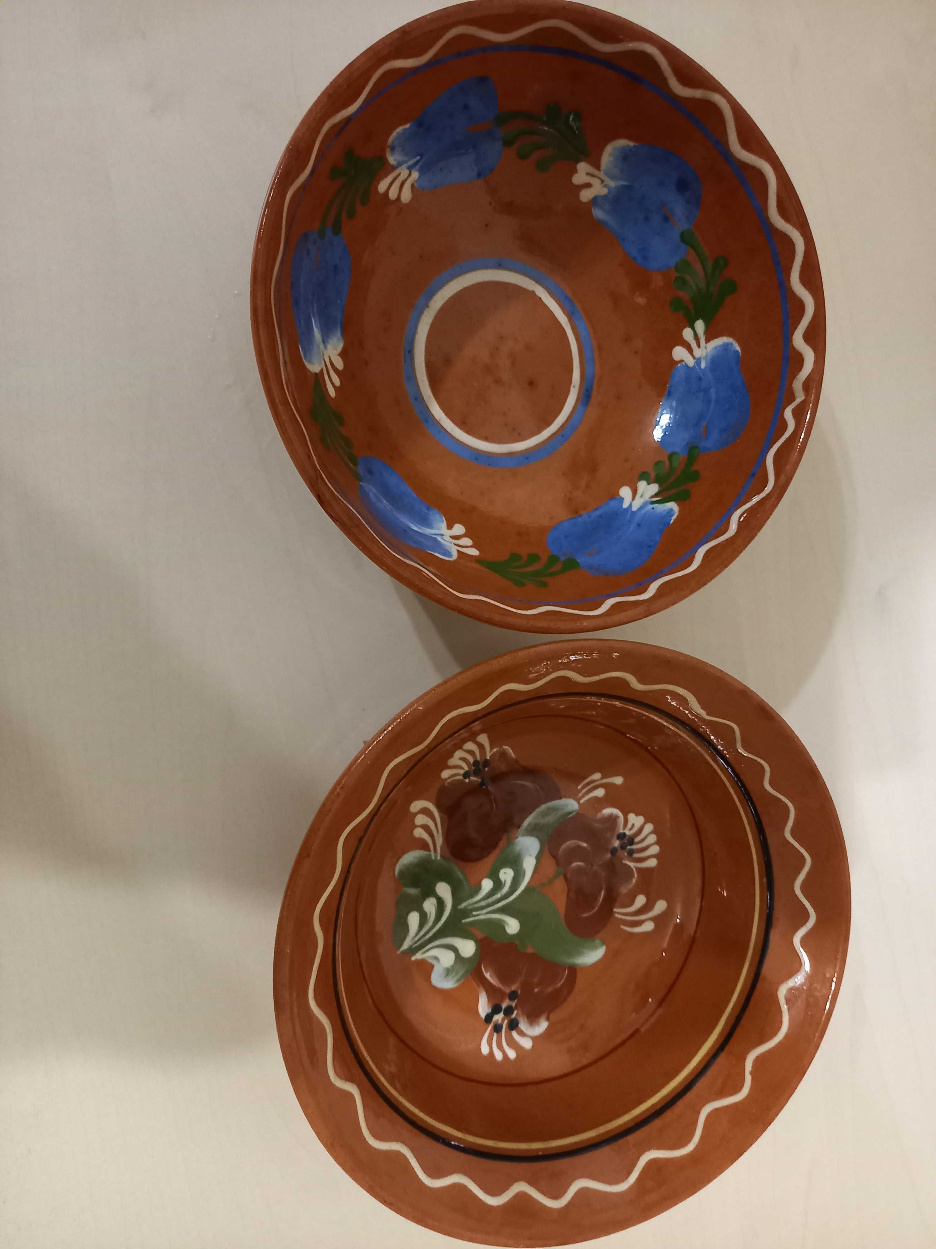 Глиняний чисто екологічний посуд: дві мисочки і дві кружки.
