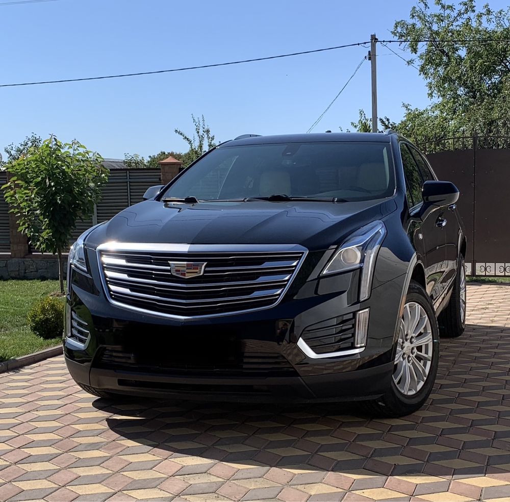 Продам Cadillac XT5