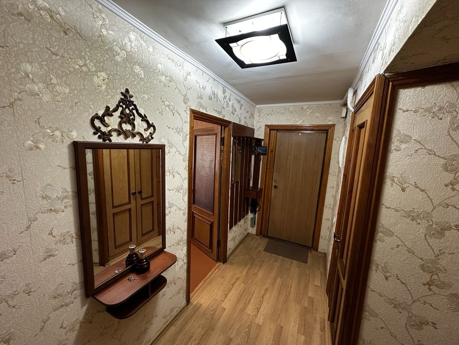 Продам 3-кімн квартиру Робоча Метростроителей