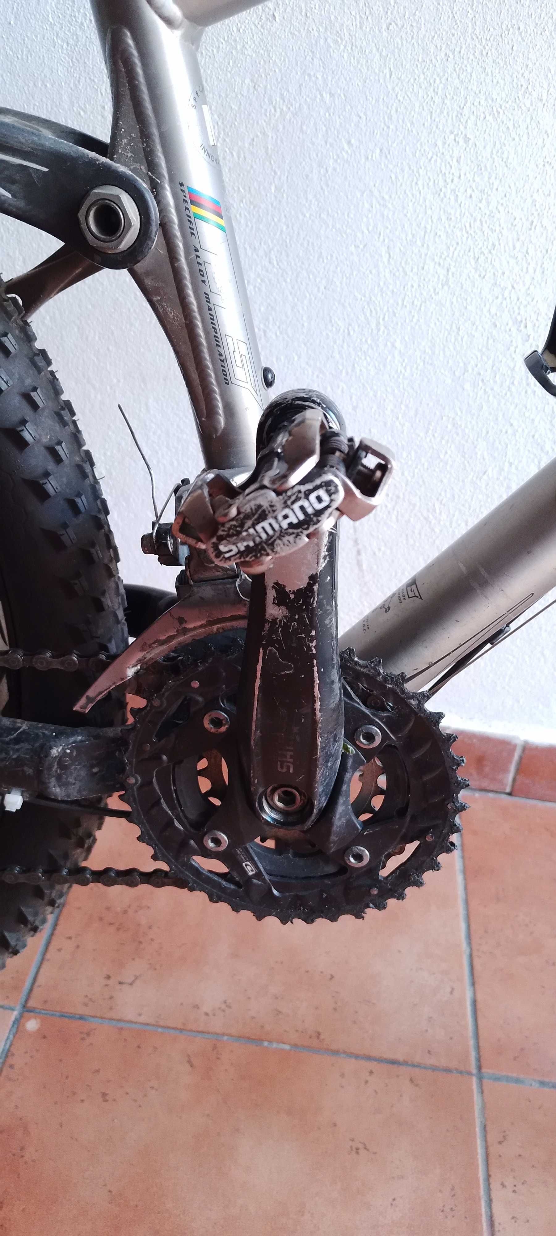 Bicicleta aro 26 Specialized