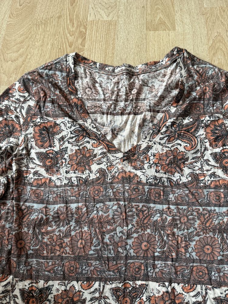 Nowy bawełniany tshirt damski BDG r.L