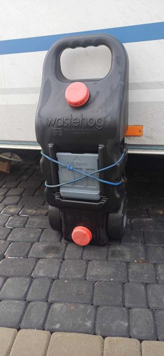 Bańka szara woda przyczepa kempingowa, kamper