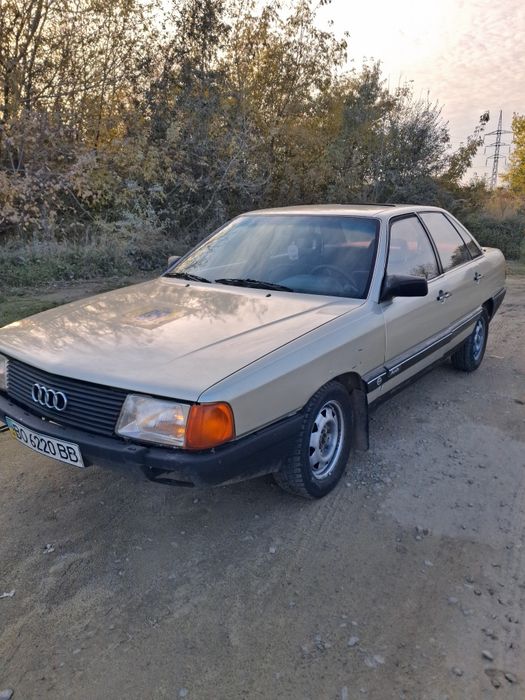 Продам Ауді 100 в