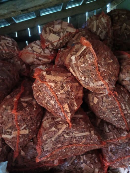 Zrębka opałowa sucha,drewno opałowe,gratis