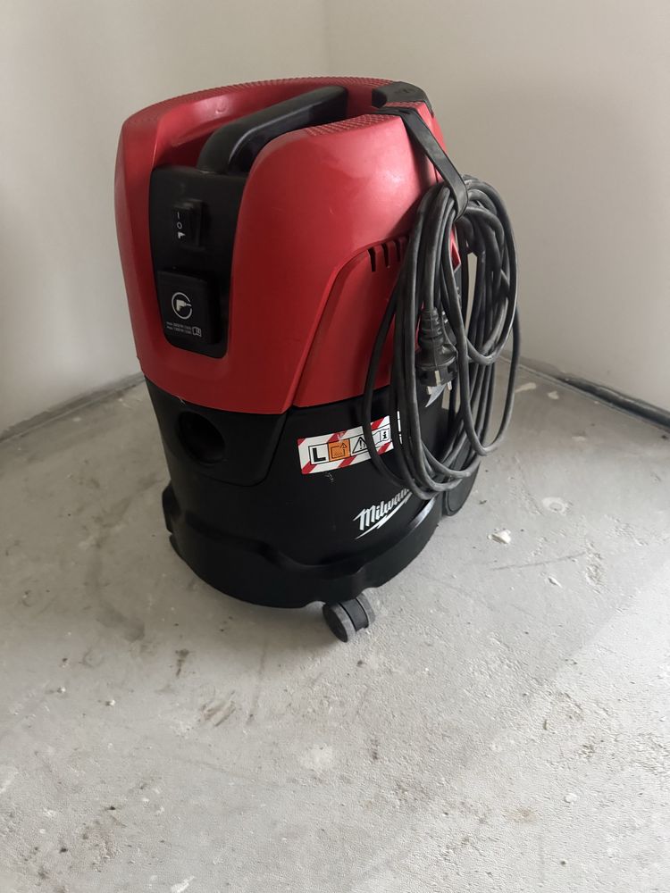 Odkurzacz Milwaukee AS 2-250 ELCP