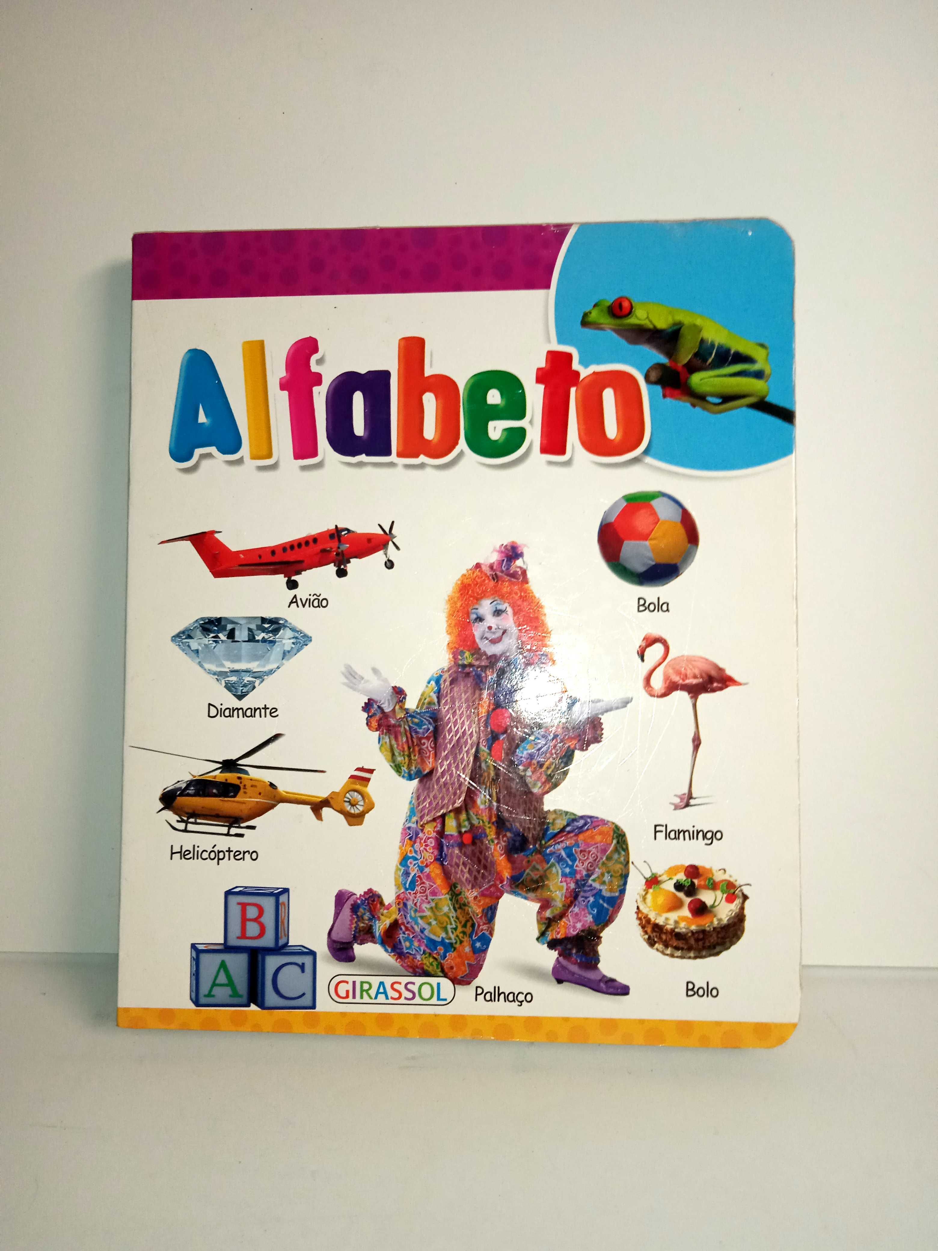 Livro Alfabeto para crianças pequenas