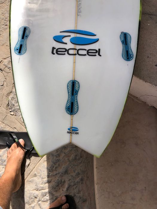 5’10” Com Sal Thruster