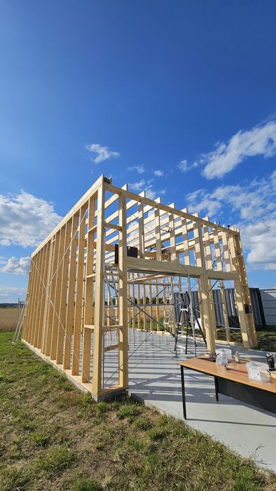 Płyty fundamentowe.Domy szkieletowe .