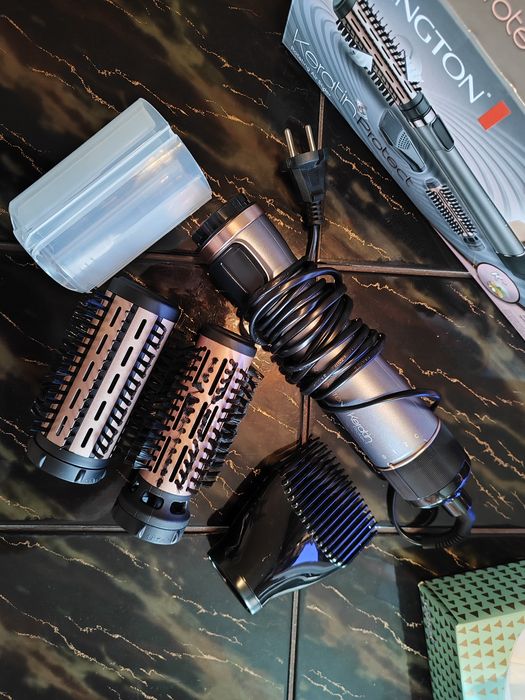 Фен - щітка Remington Keratin Protect