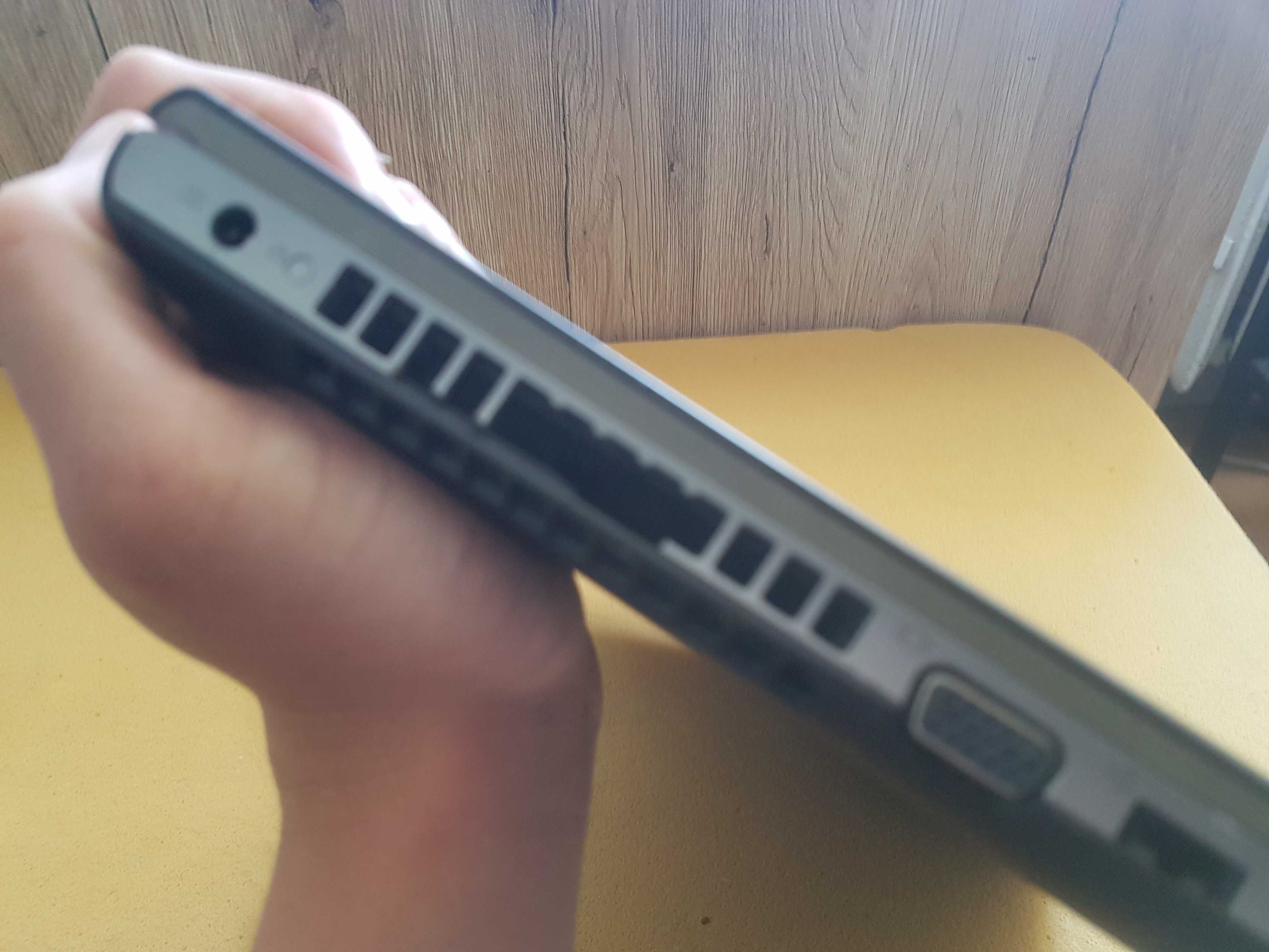 Laptop lenovo p500