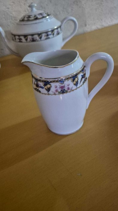 Conjunto de chá 12 pessoas em porcelana
