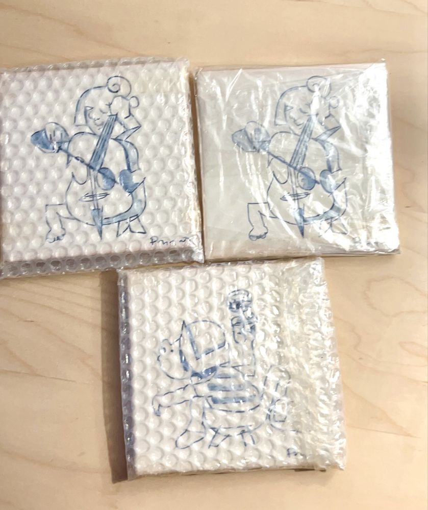Três azulejos Júlio Pomar