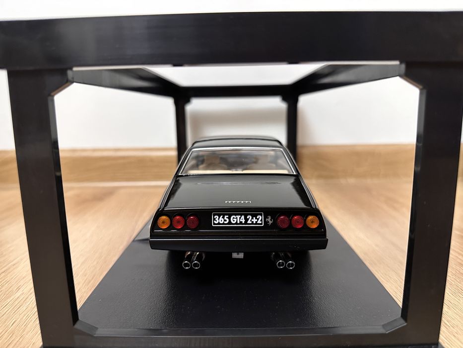 Ferrari 365 GTB 2+2 1:18 KK Scale