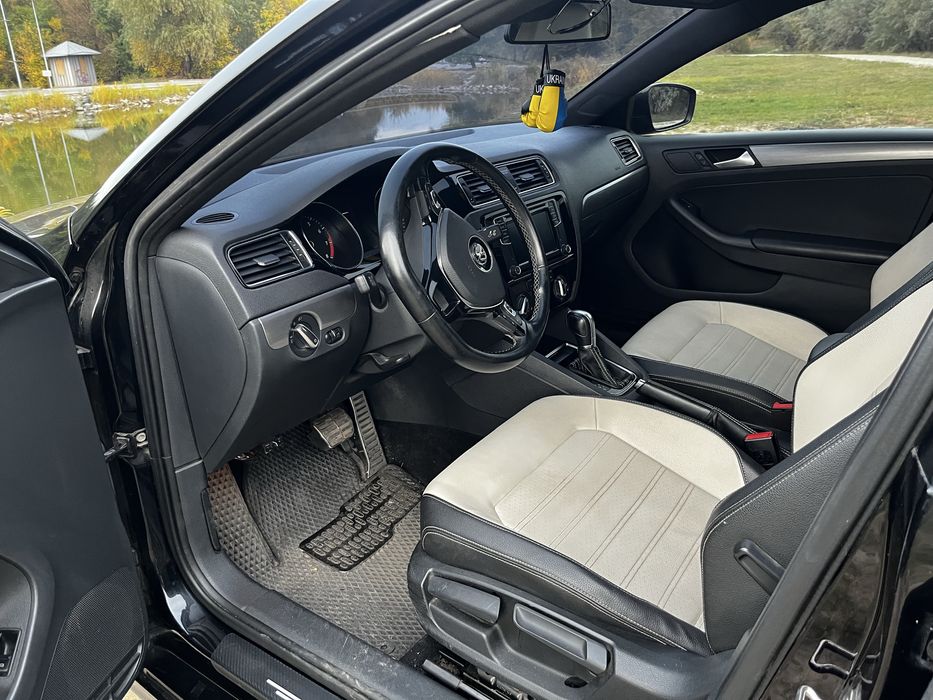 Jetta 6 Sport 2016