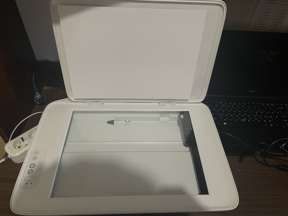 Принтер HP Deskjet 2320
