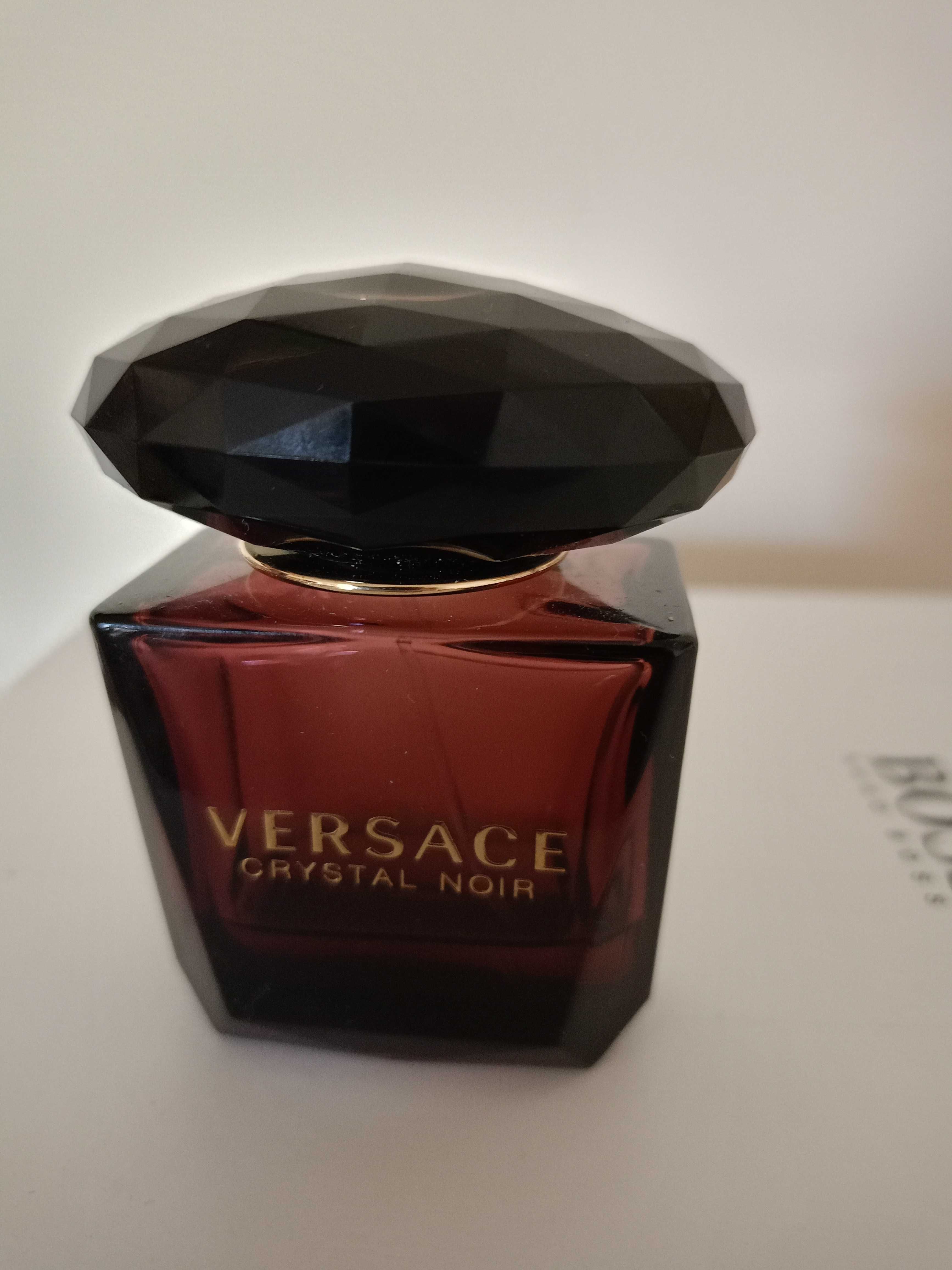 Versace Crystal Noir EDT