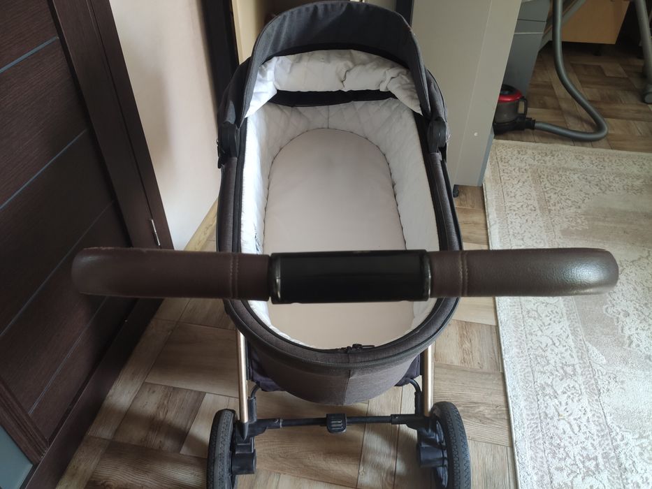 Коляска Carrello Epika на запчастини, люлька,колеса,текстиль