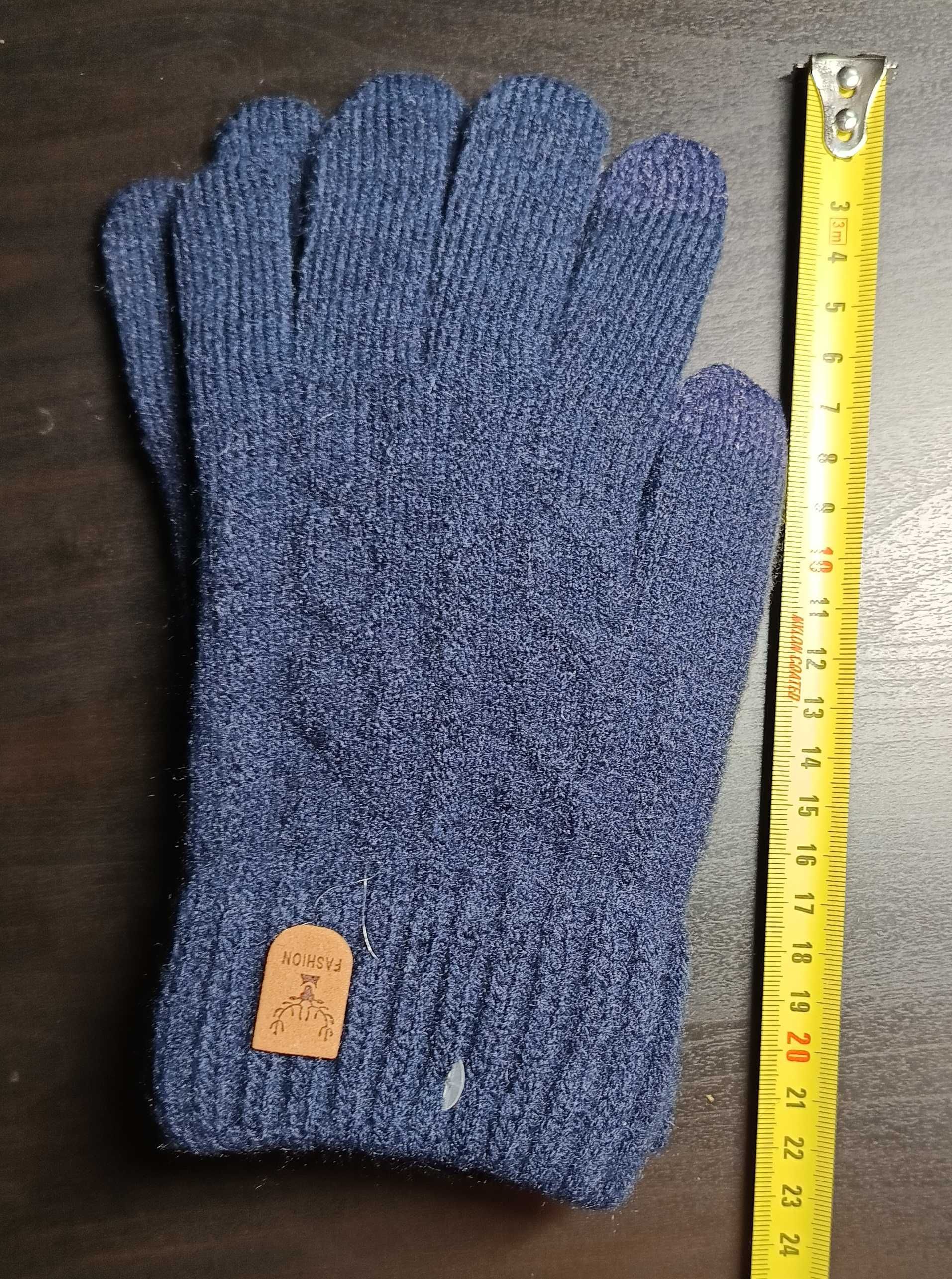 Вовняні зимові рукавички - працюють з тачскріном!