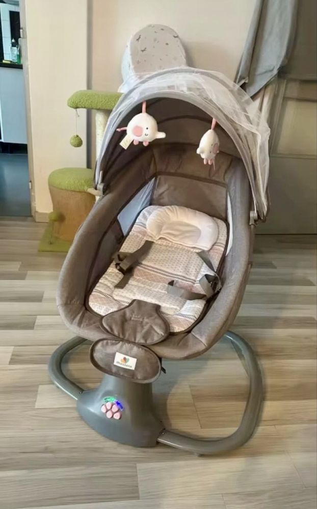 Baby Swing Rocker – Like New