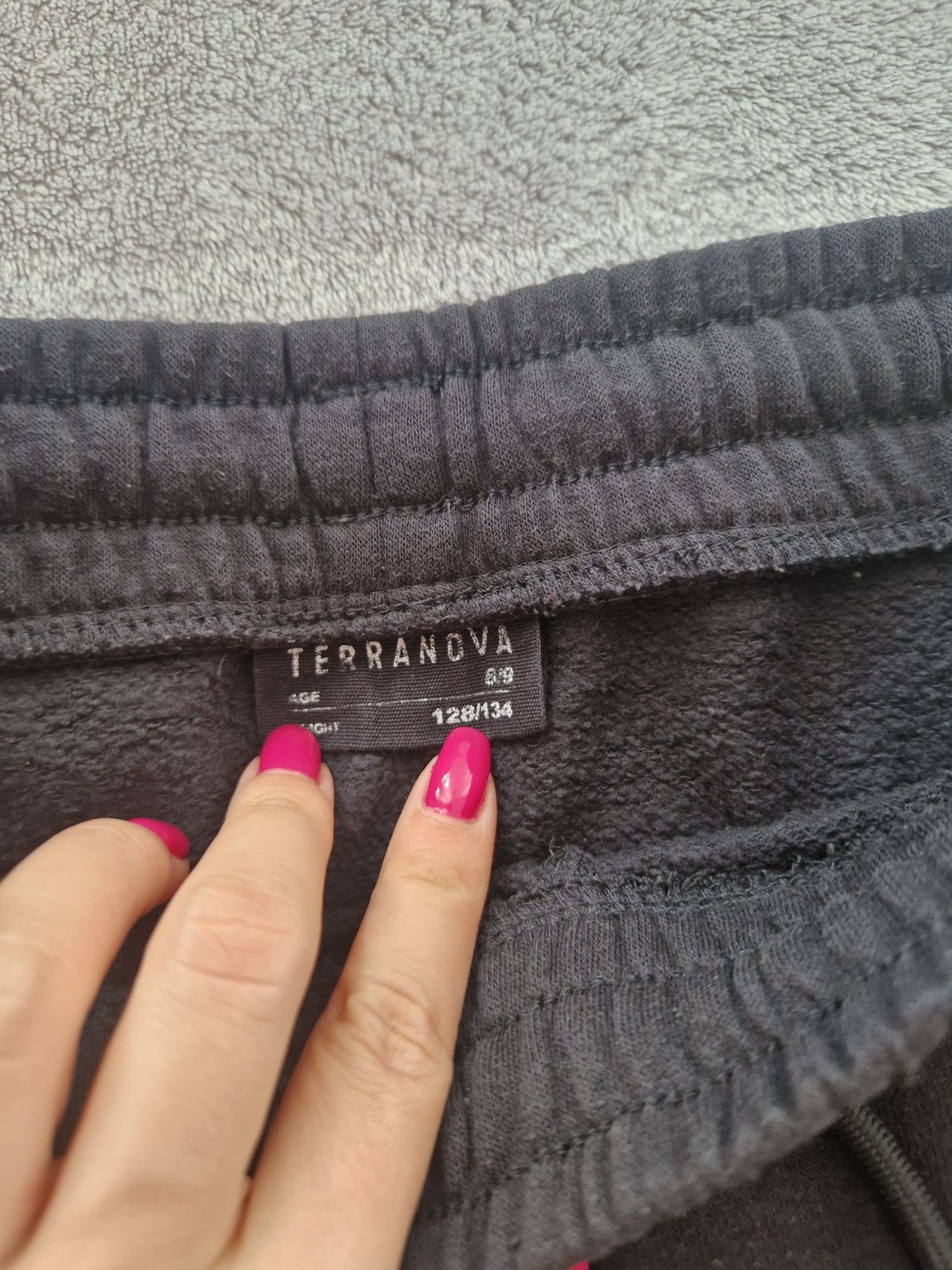Trzy pary spodni r.134 terranova czarne