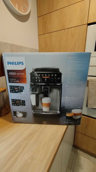 Ekspres do kawy Philips EP 4300