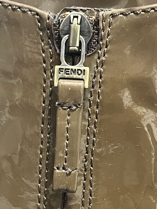 Ботильоны Fendi натуральная лакированная кожа, р.38, оригинал