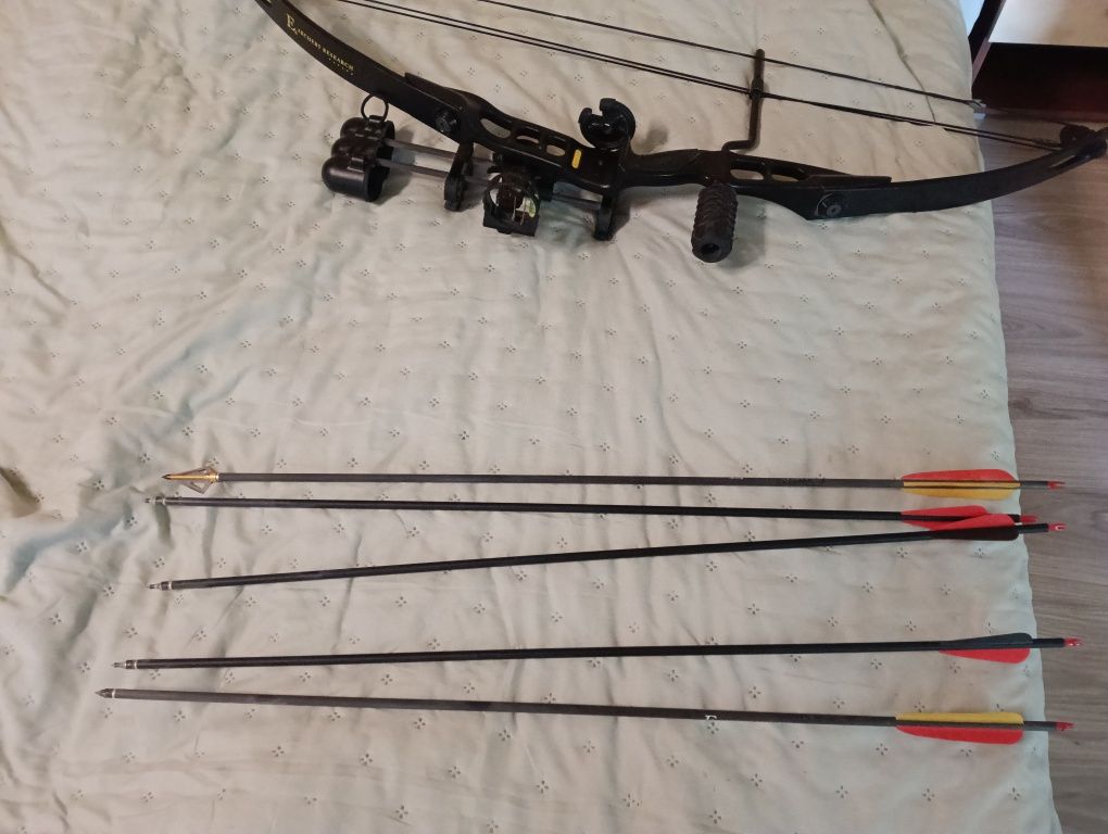 Łuk bloczkowy Poe Lang Cobra Protex 55 lb