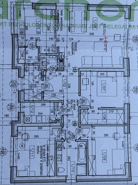 Dom parterowy ,wolnostojący  w Ochli - duża dzialka .