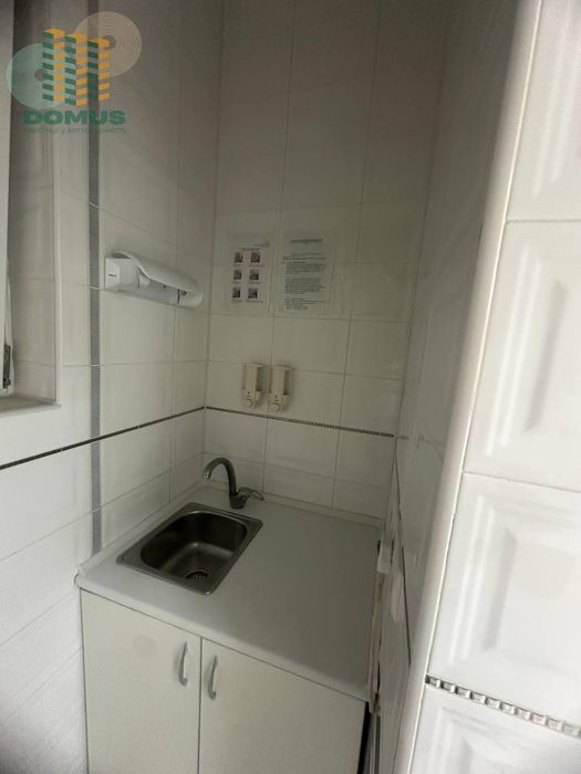 Продам фасадное коммерческое помещение  ул. Кузнечная /Успенская