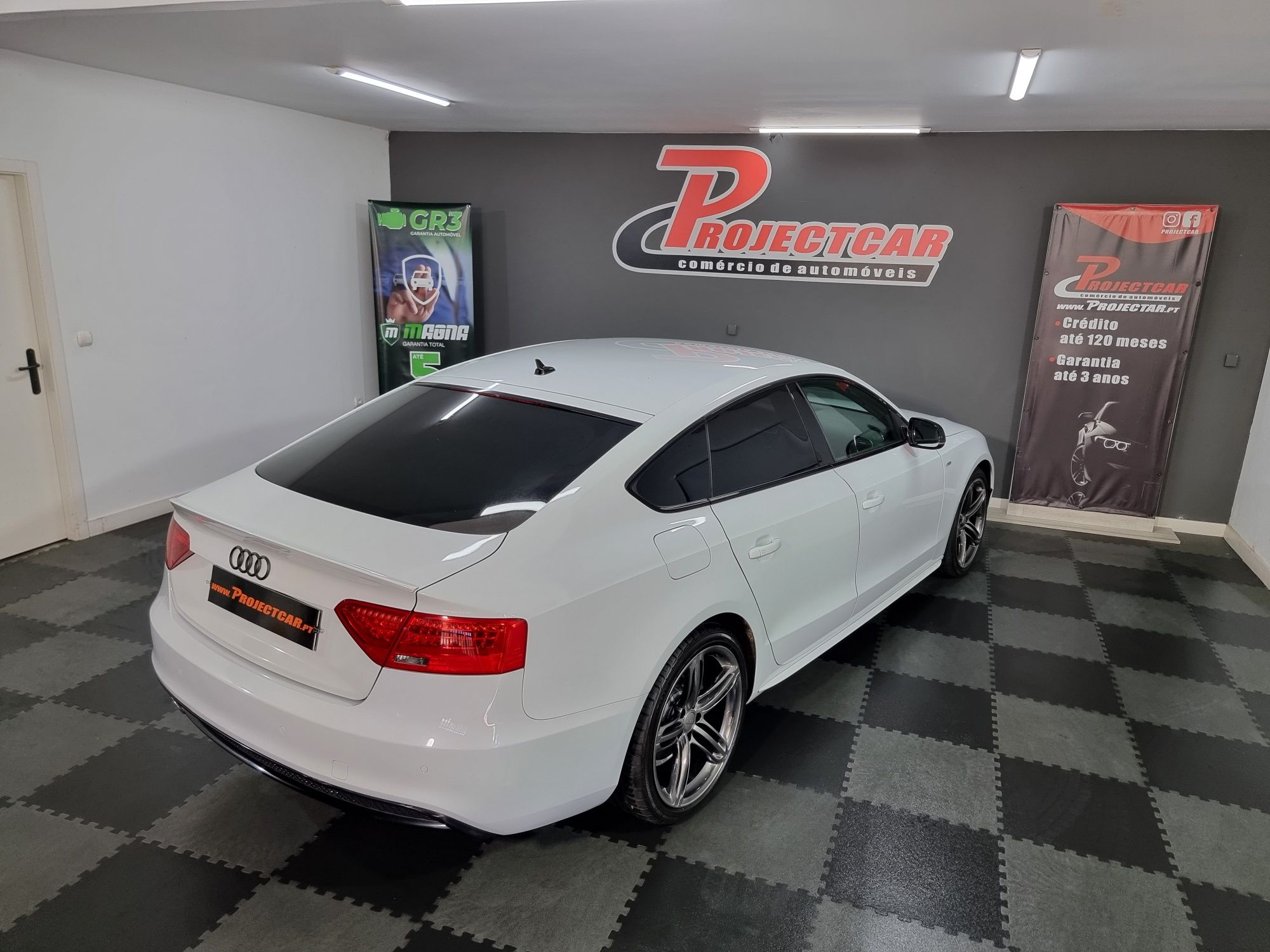 Audi A5 2.0TDi SportBack S_Line