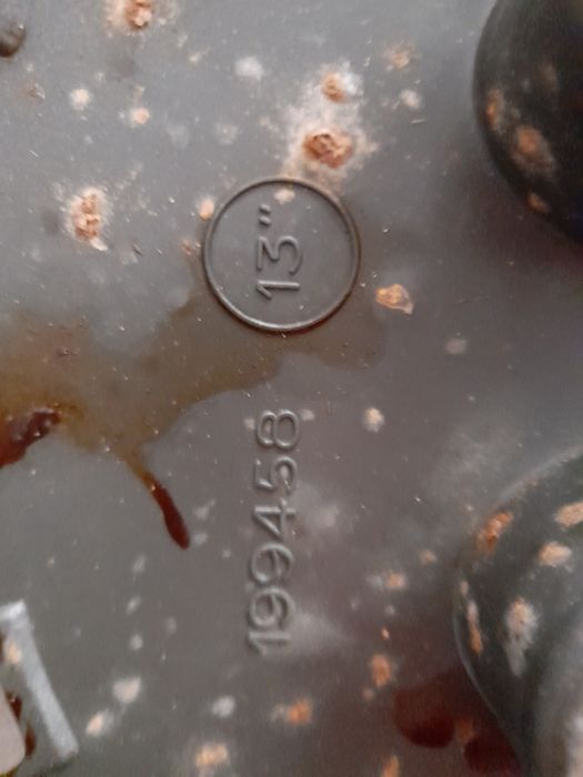 4 tampões para pneus