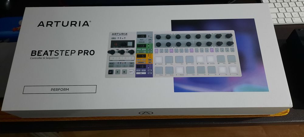 Arturia Beatstep Pro